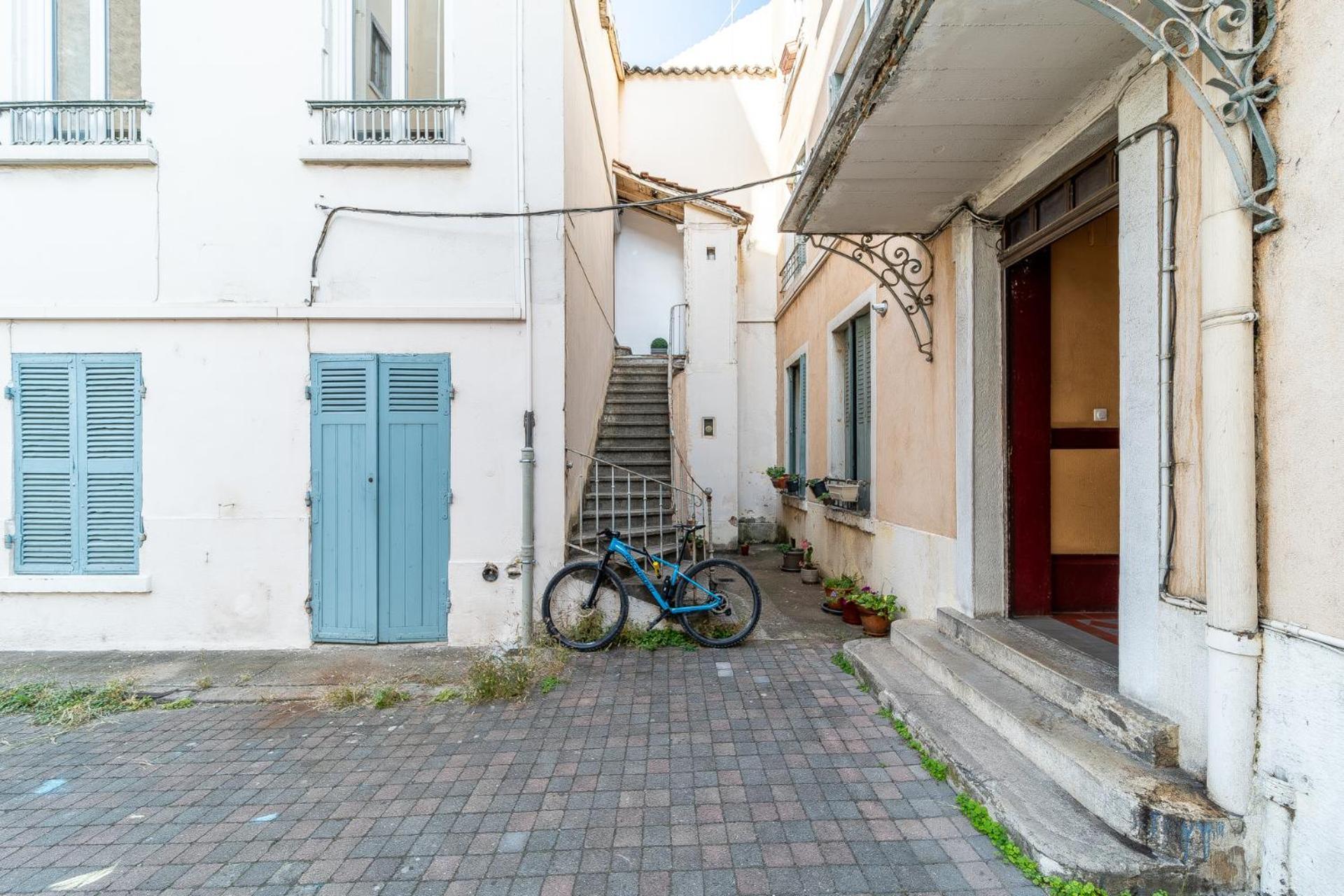 ליון Le Marietton Appartement Cosy A Deux Pas Du Metro Valmy מראה חיצוני תמונה