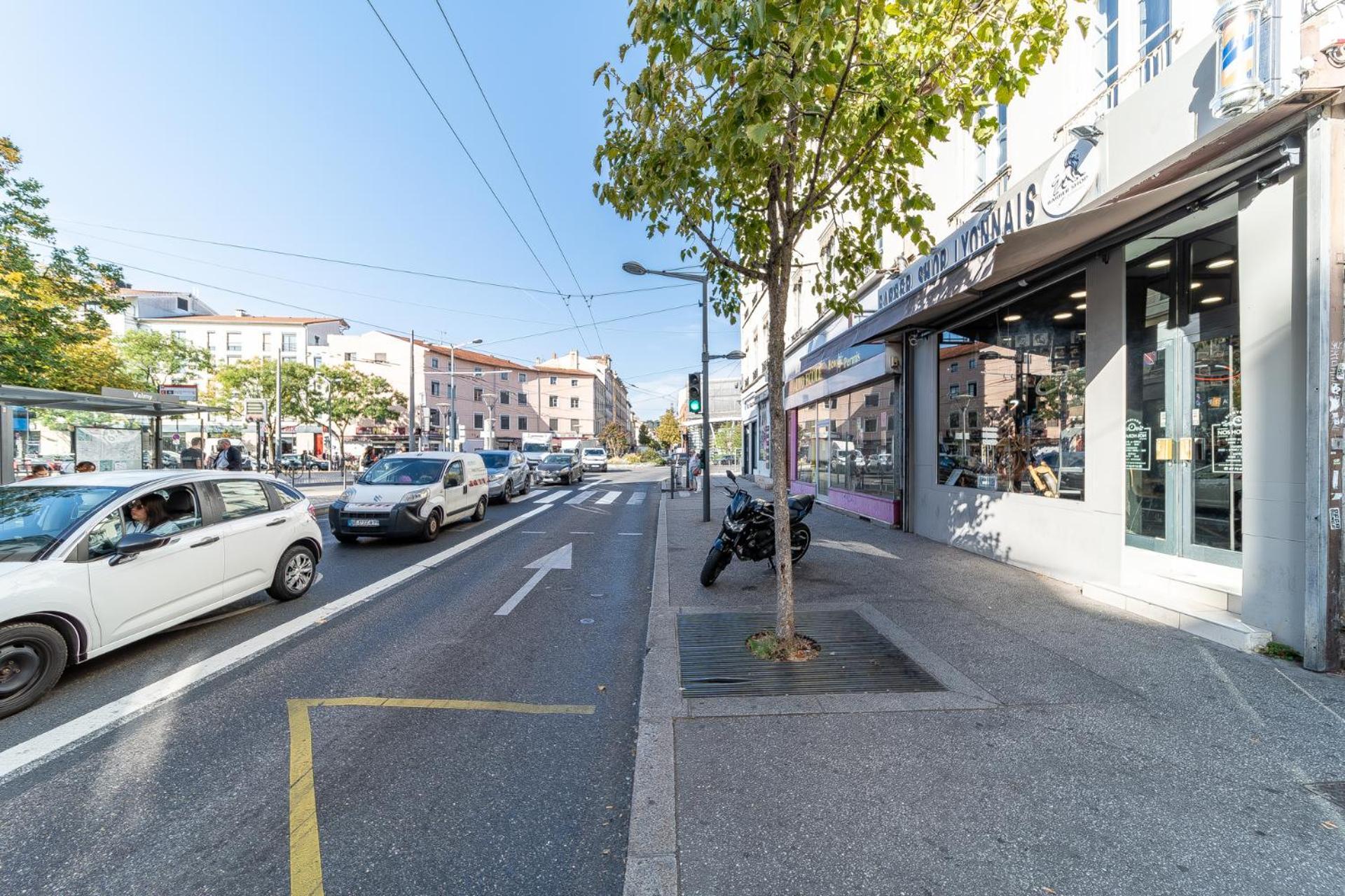ליון Le Marietton Appartement Cosy A Deux Pas Du Metro Valmy מראה חיצוני תמונה