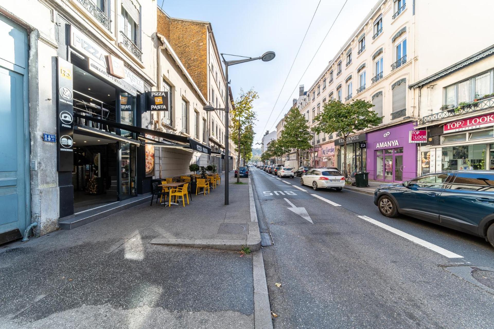 ליון Le Marietton Appartement Cosy A Deux Pas Du Metro Valmy מראה חיצוני תמונה