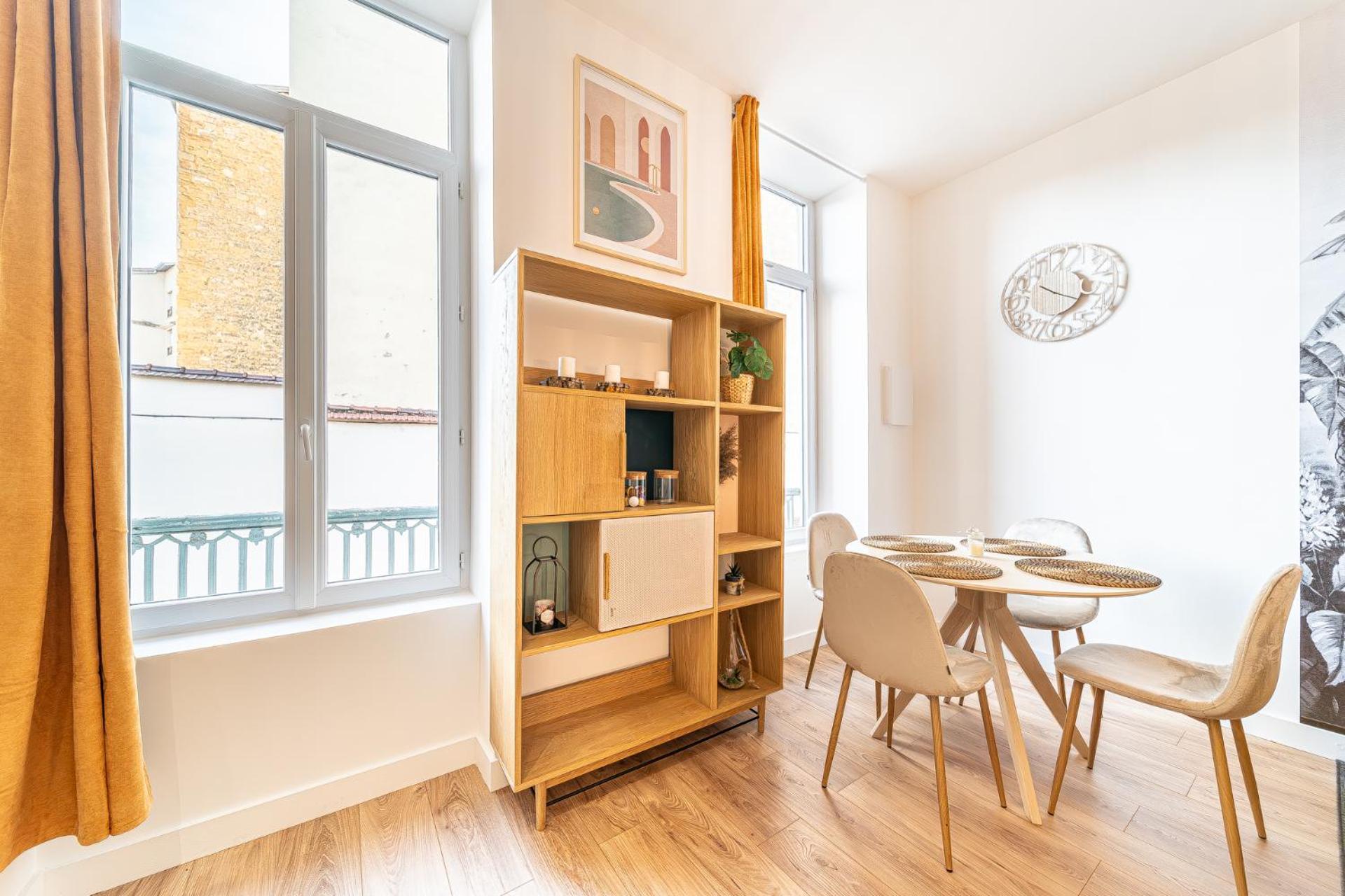 ליון Le Marietton Appartement Cosy A Deux Pas Du Metro Valmy מראה חיצוני תמונה